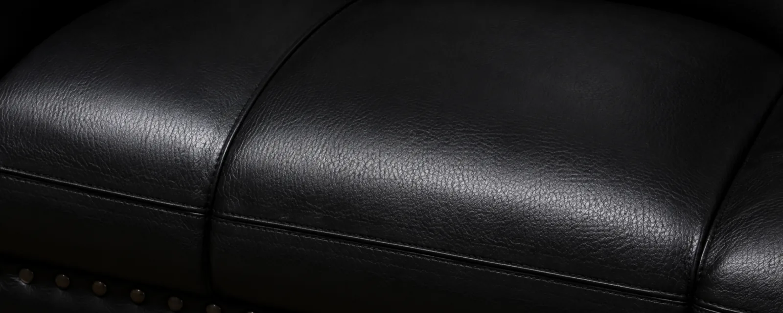 The same black cushion resurfaced, after