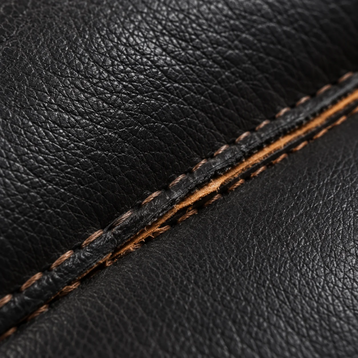 Topstitched piping with the cord showing